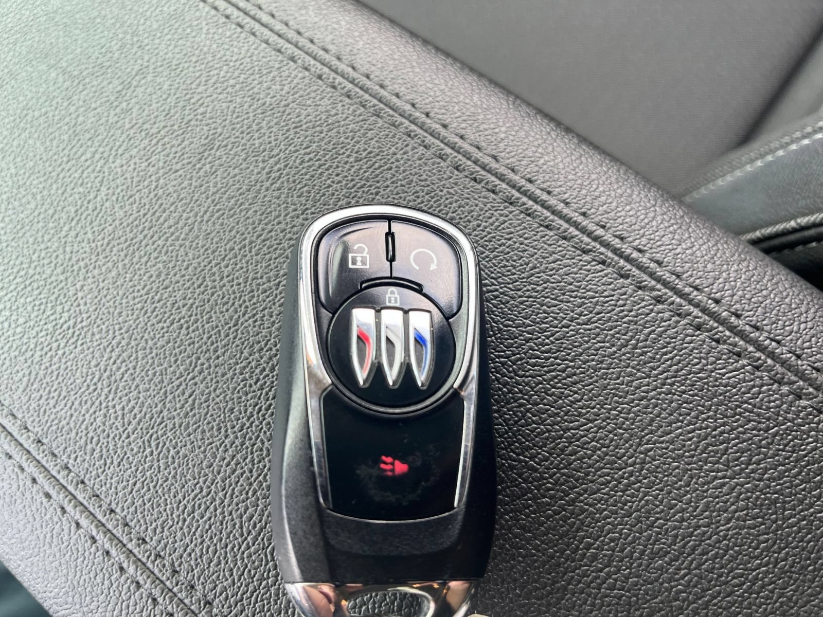 Used 2025 Buick Encore GX Preferred FWD image 20