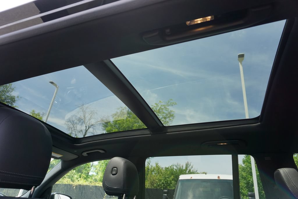 Certified 2025 Mercedes-Benz GLS 450 4MATIC image 13