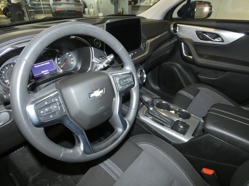 Used 2023 Chevrolet Blazer LT w/ Convenience Package image 8