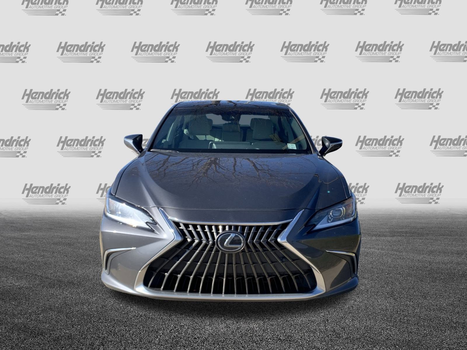 Certified 2024 Lexus ES 350 w/ Premium Package image 3