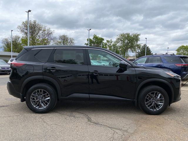 Certified 2023 Nissan Rogue S AWD/4WD image 6