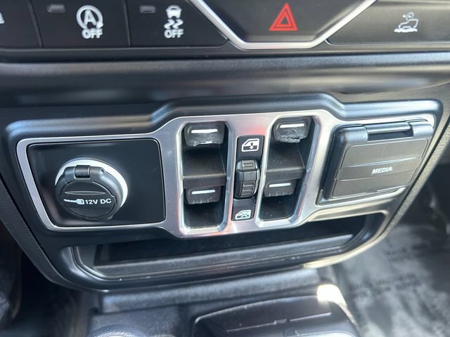 Used 2021 Jeep Gladiator Overland AWD/4WD image 21