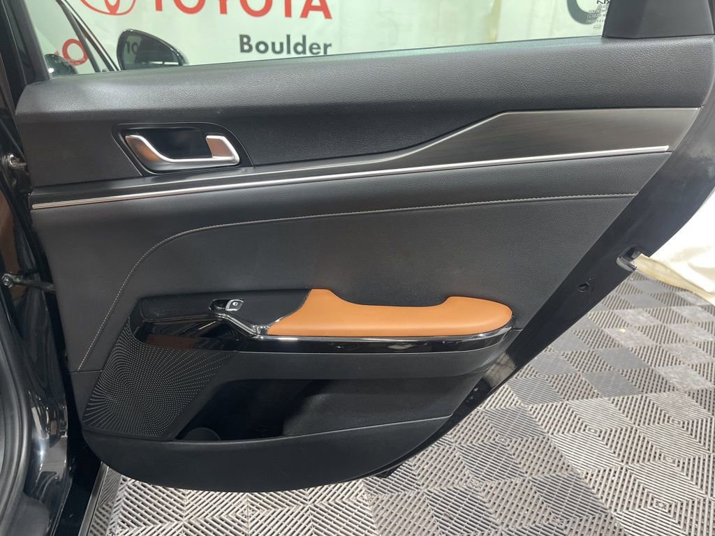 Used 2023 Kia K5 GT image 15