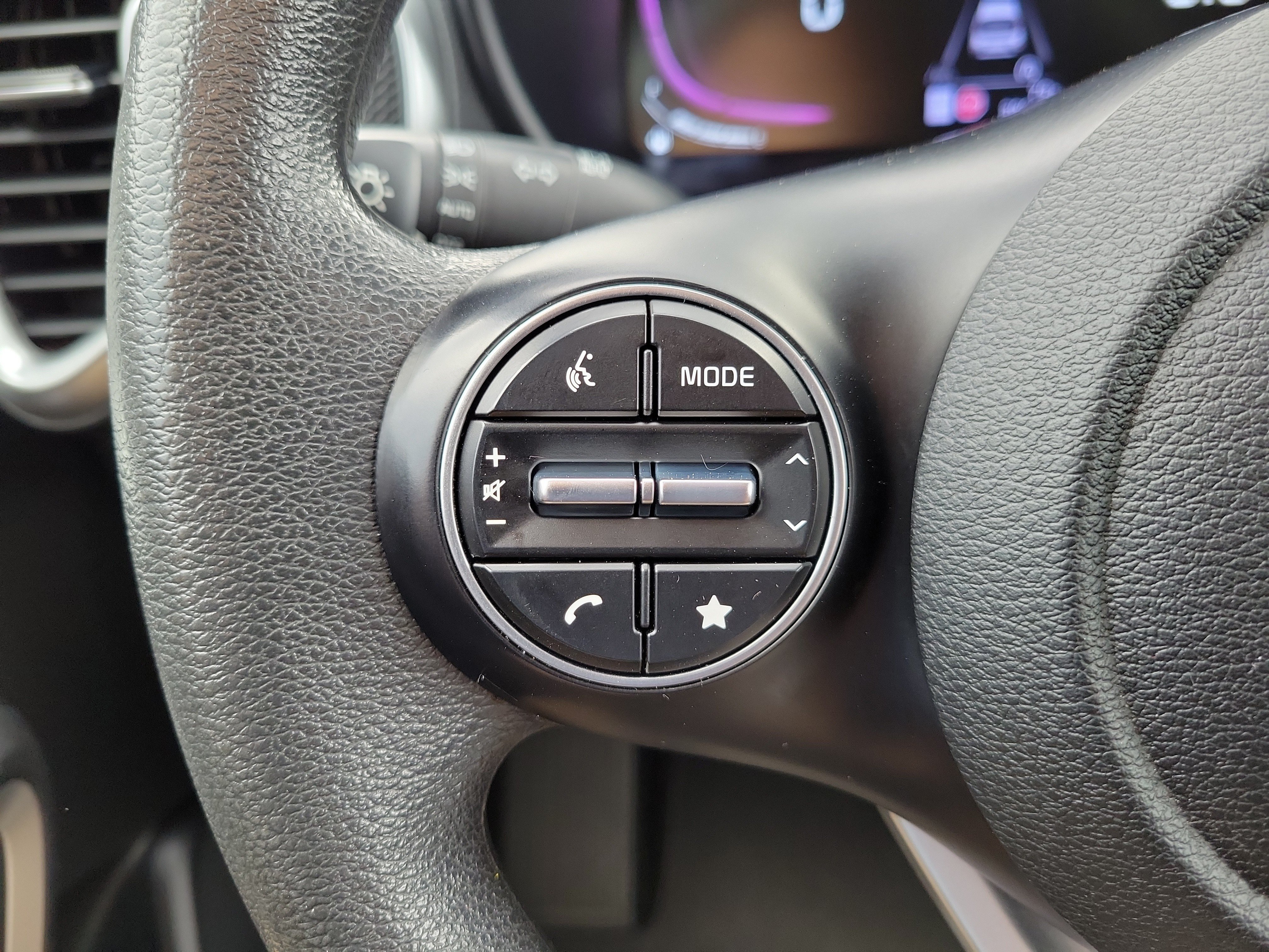 Certified 2024 Kia Soul LX w/ Option Group 015 FWD image 27
