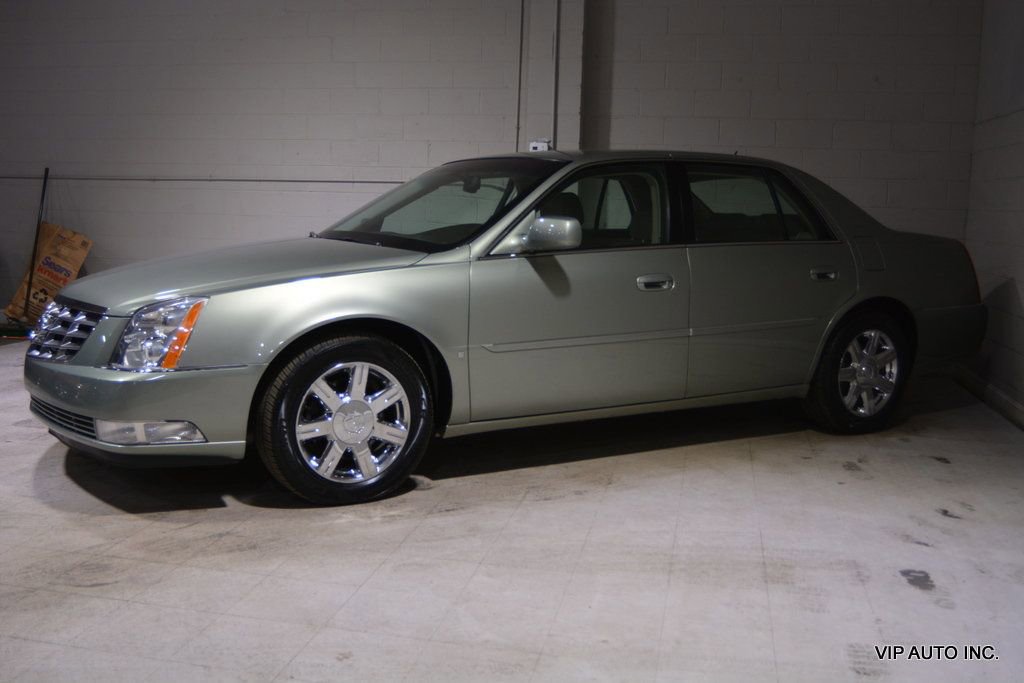 Used 2007 Cadillac DTS Luxury I w/ Trunk Convenience Package image 30
