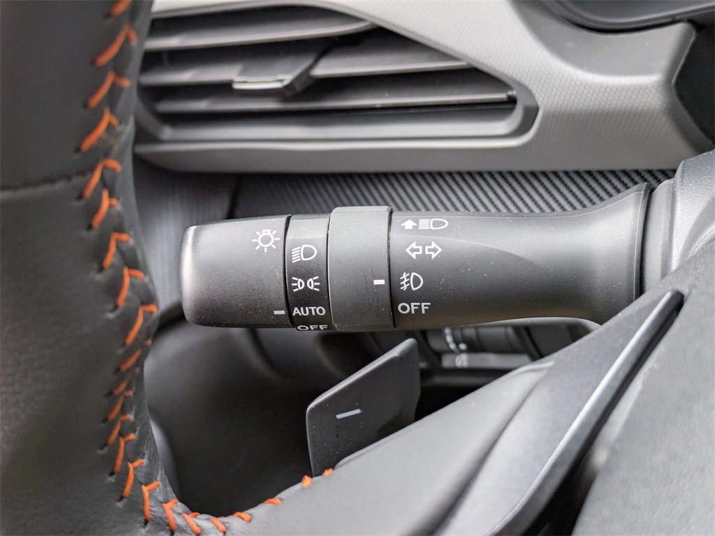 Used 2025 Subaru Crosstrek 2.5i Limited w/ Popular Package #3A image 35