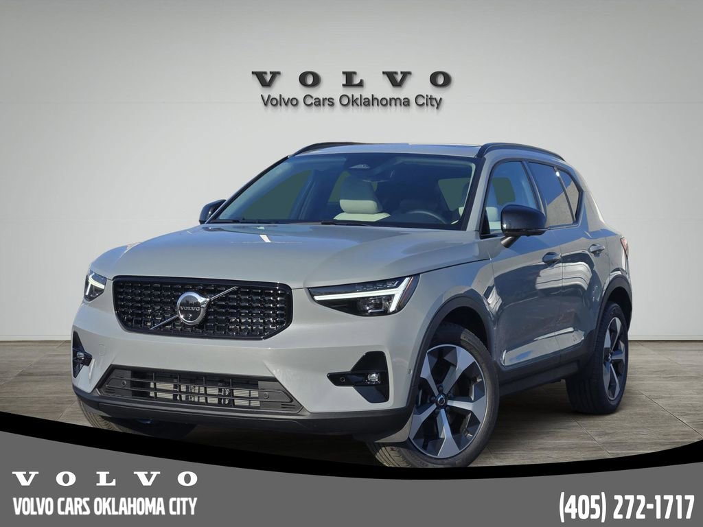 New 2026 Volvo XC40 B5 Plus w/ Protection Package Premier