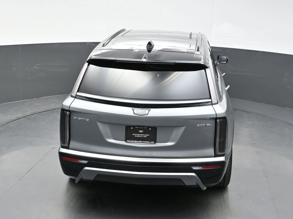 New 2026 Cadillac Vistiq Premium Luxury w/ LPO, Floor Liner Package AWD/4WD image 30