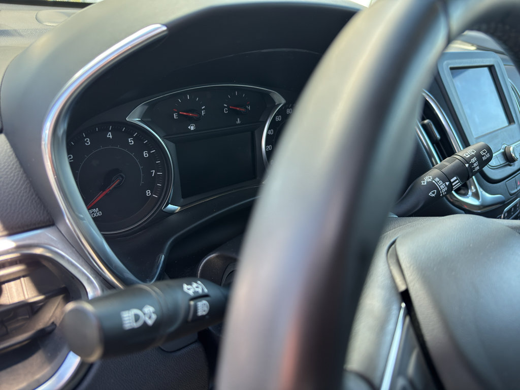 Used 2024 Chevrolet Equinox LT w/ LPO, Floor Liner Package image 9