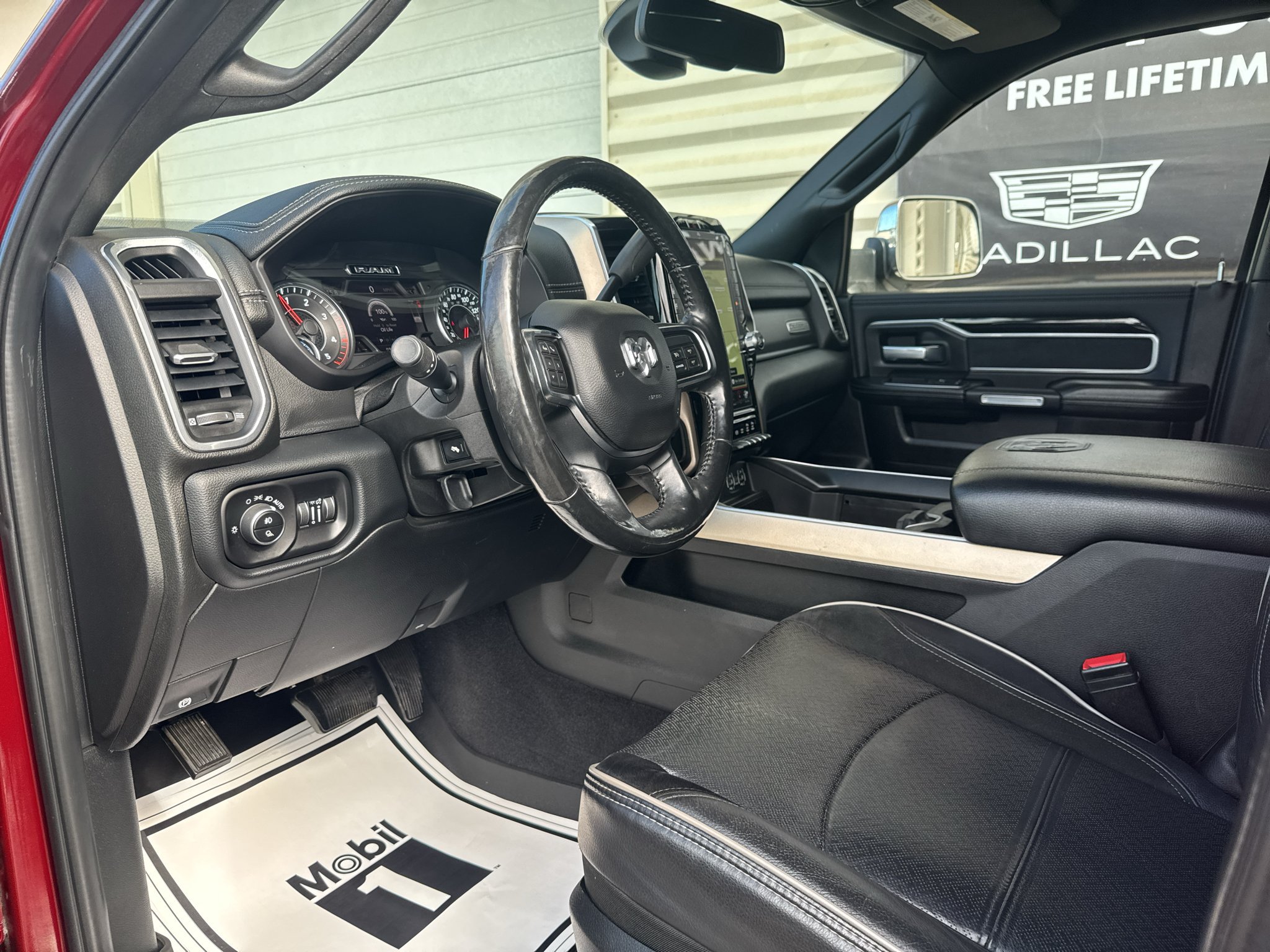 Used 2019 RAM 3500 Laramie AWD/4WD image 11