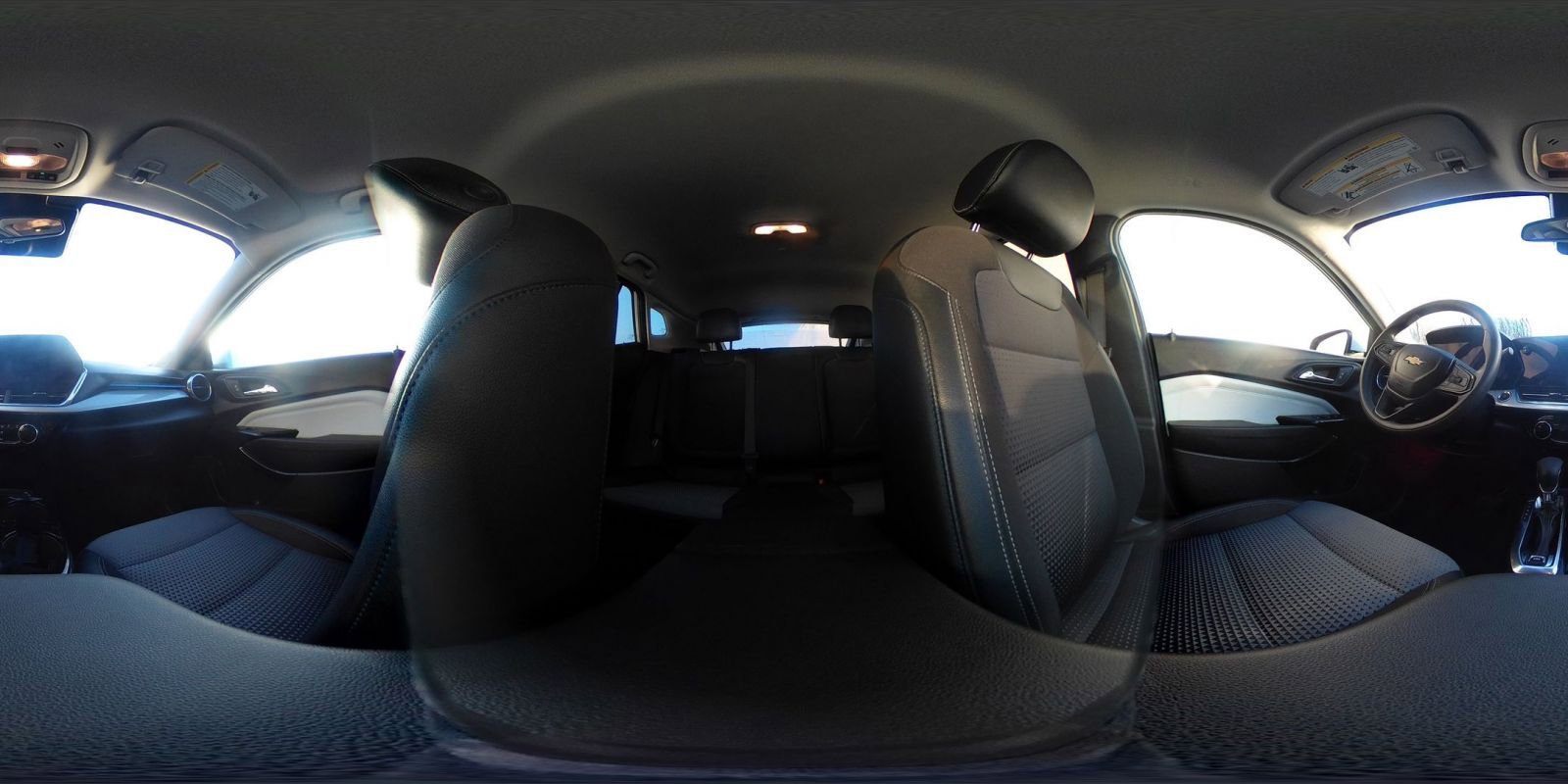 Used 2025 Chevrolet Trax LT image 42