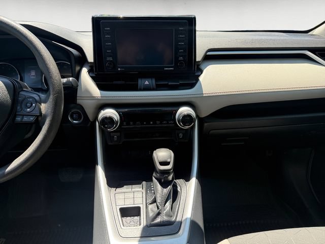 Used 2020 Toyota RAV4 XLE w/ Convenience Package AWD/4WD image 11