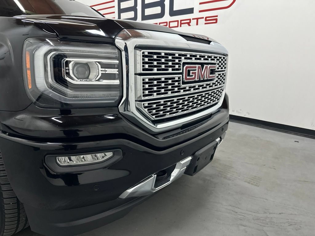 Used 2017 GMC Sierra 1500 Denali AWD/4WD image 2