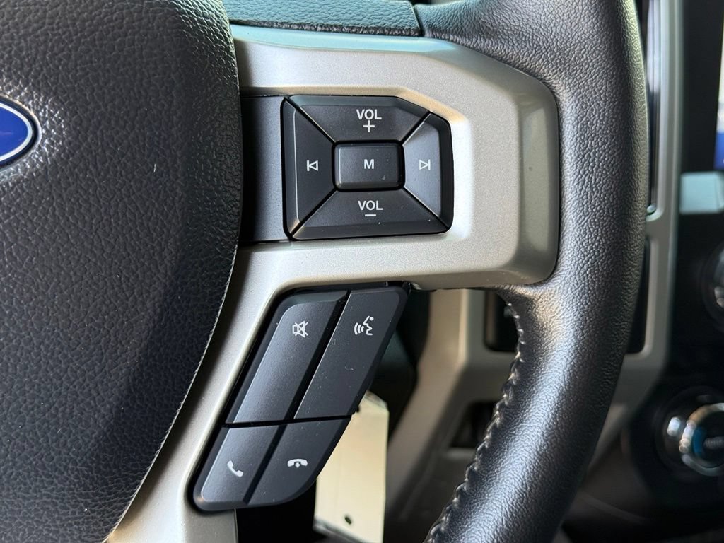 Used 2021 Ford F250 Lariat w/ Lariat Value Package AWD/4WD image 16