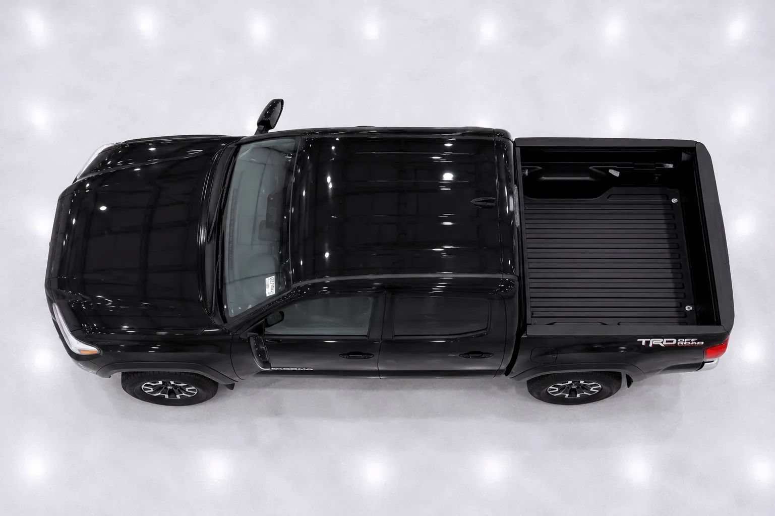 Used 2019 Toyota Tacoma TRD Off-Road AWD/4WD image 9