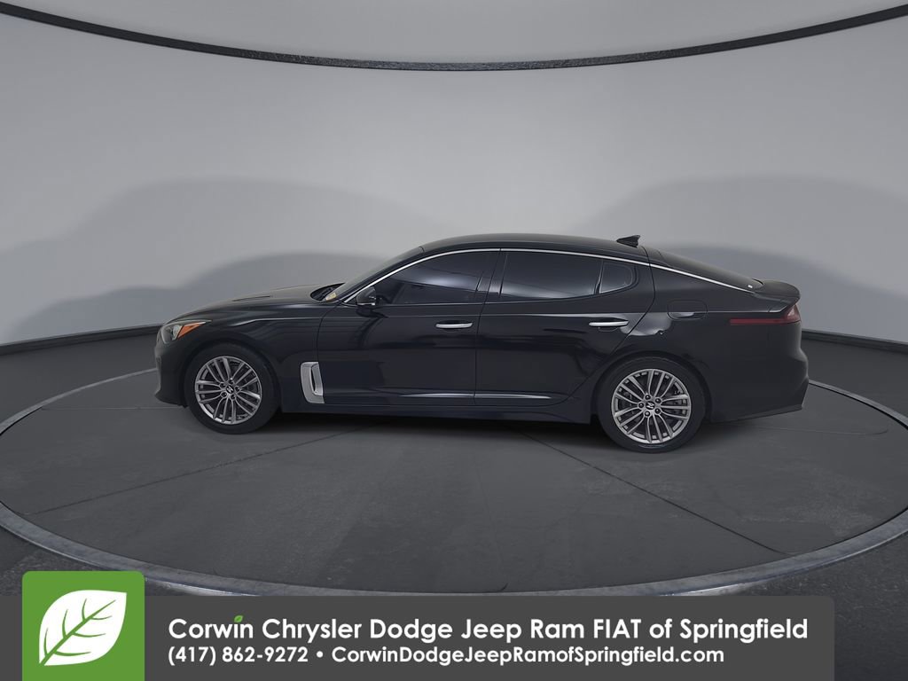 Used 2018 Kia Stinger image 11