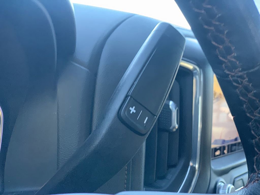 Certified 2022 GMC Sierra 2500 AT4 w/ Gooseneck/5TH Wheel Package image 14