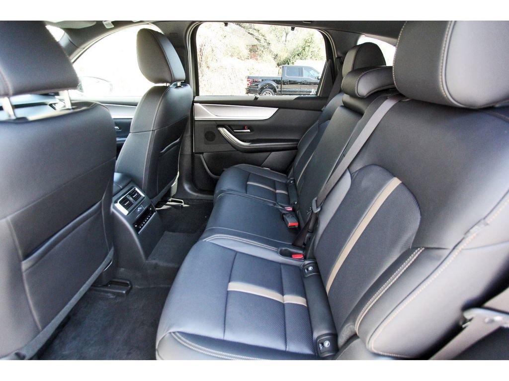 New 2026 MAZDA CX-70 3.3 Turbo w/ Premium Plus Pkg image 10