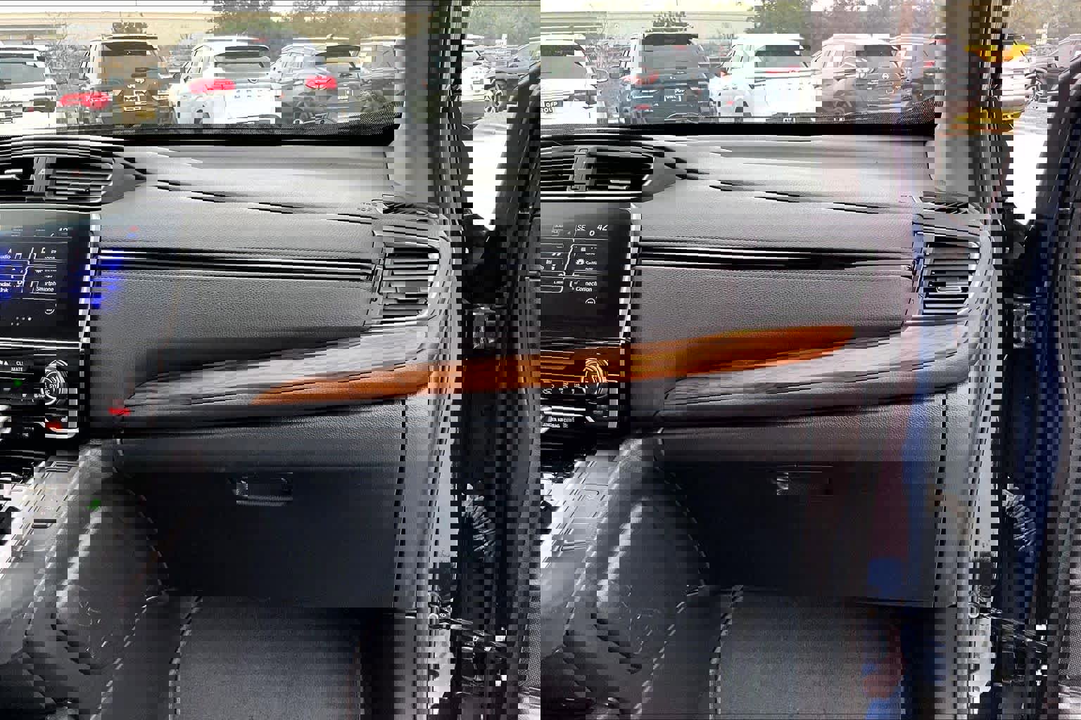 Used 2017 Honda CR-V EX-L image 19