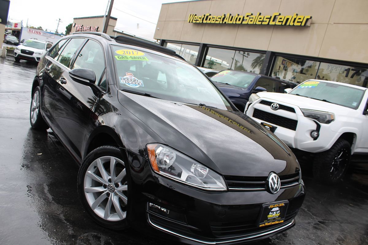 Used 2017 Volkswagen Golf SE FWD image 39