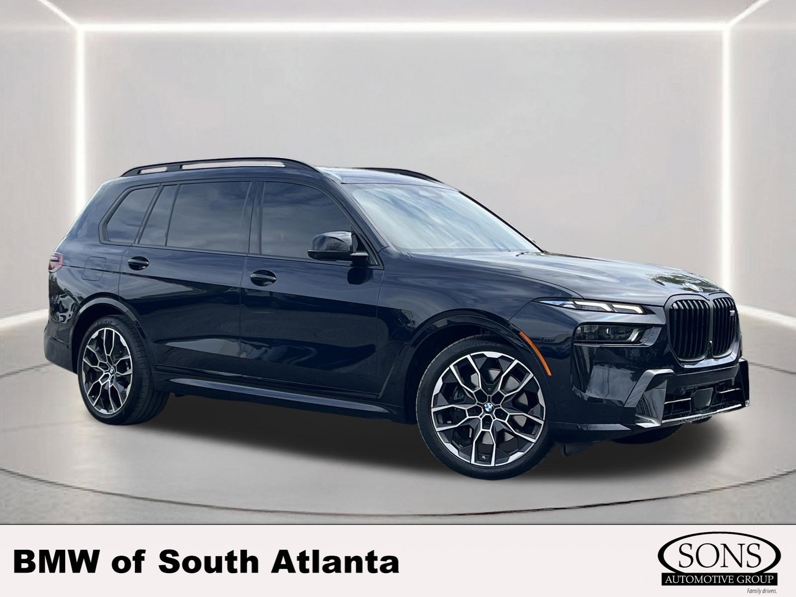 Used 2025 BMW X7 M60i w/ Executive Package image 1