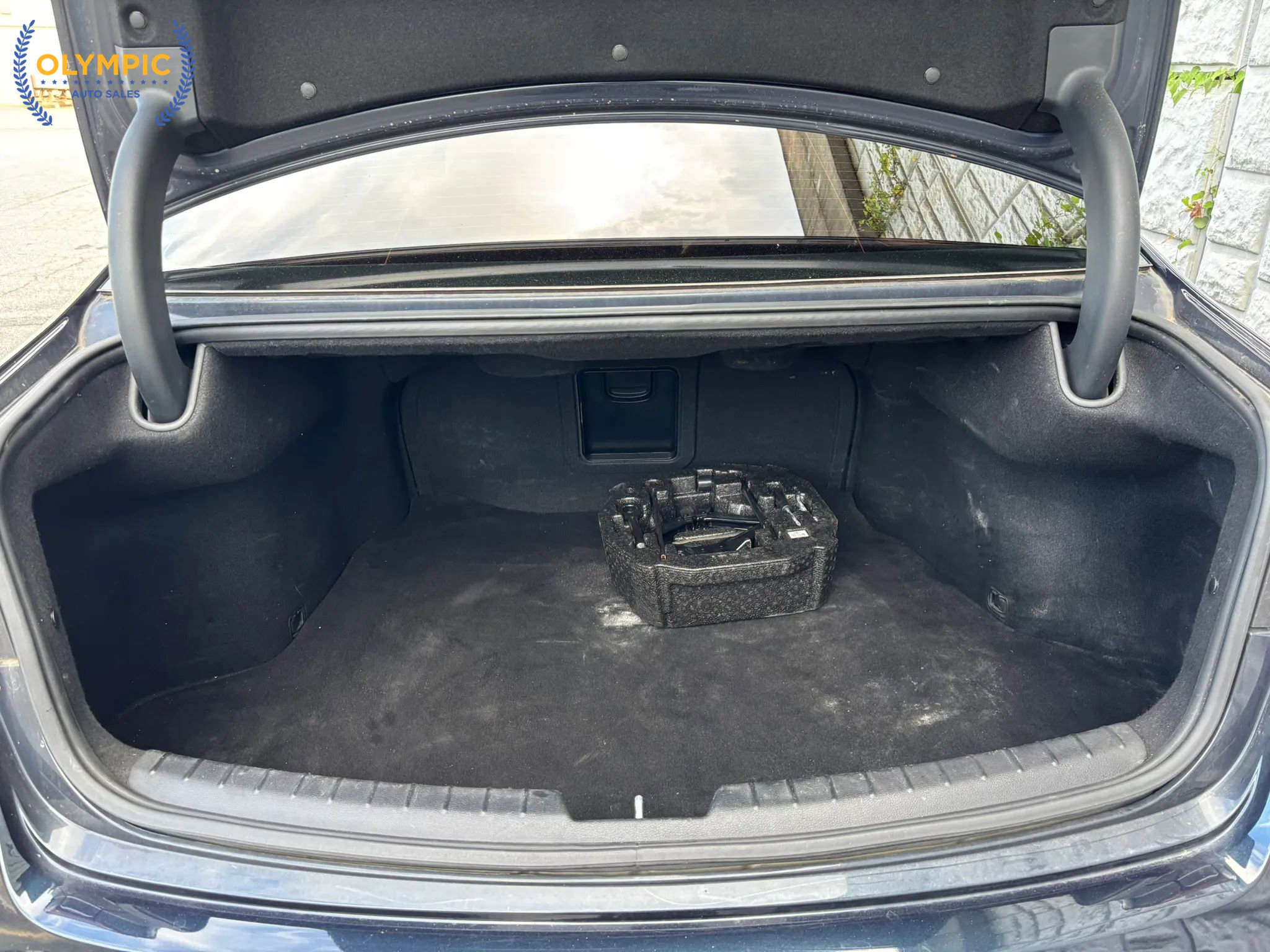 Used 2018 Kia Cadenza Premium image 43