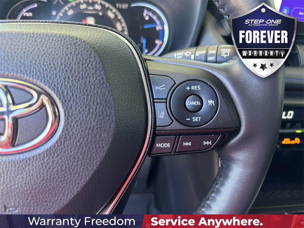 Used 2024 Toyota RAV4 SE image 23