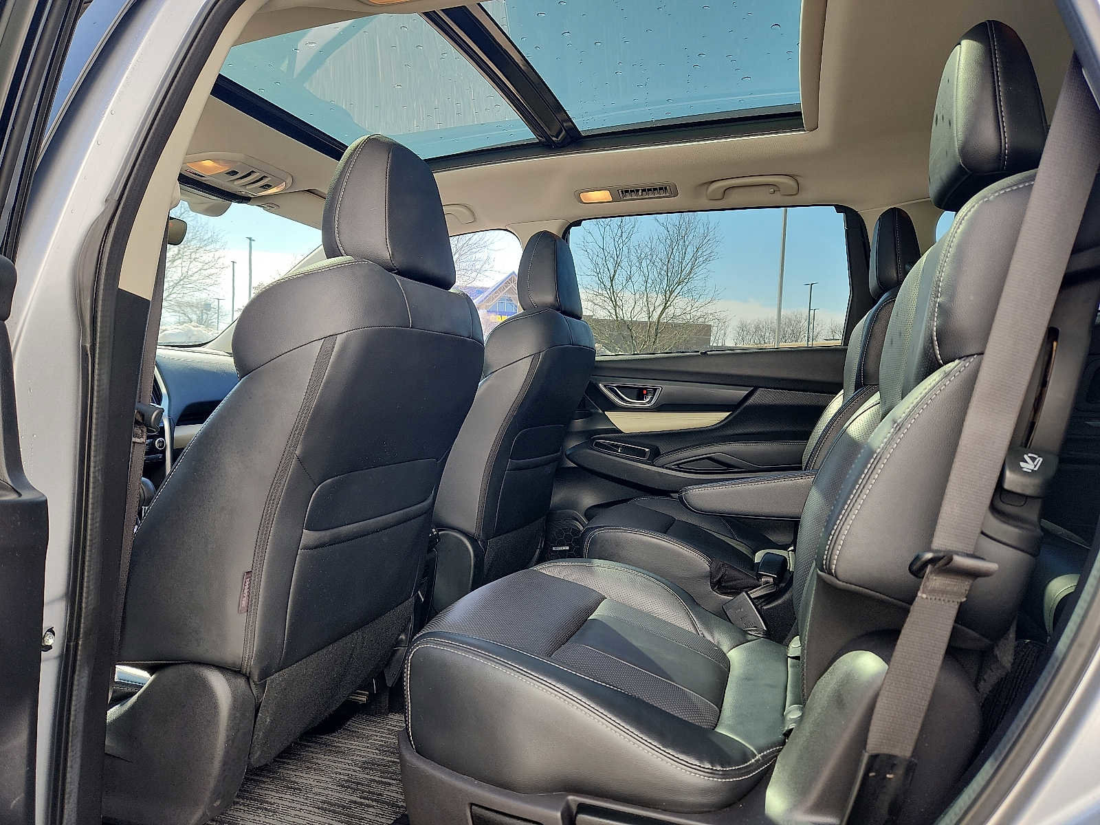 Used 2022 Subaru Ascent Limited w/ Technology Package image 10