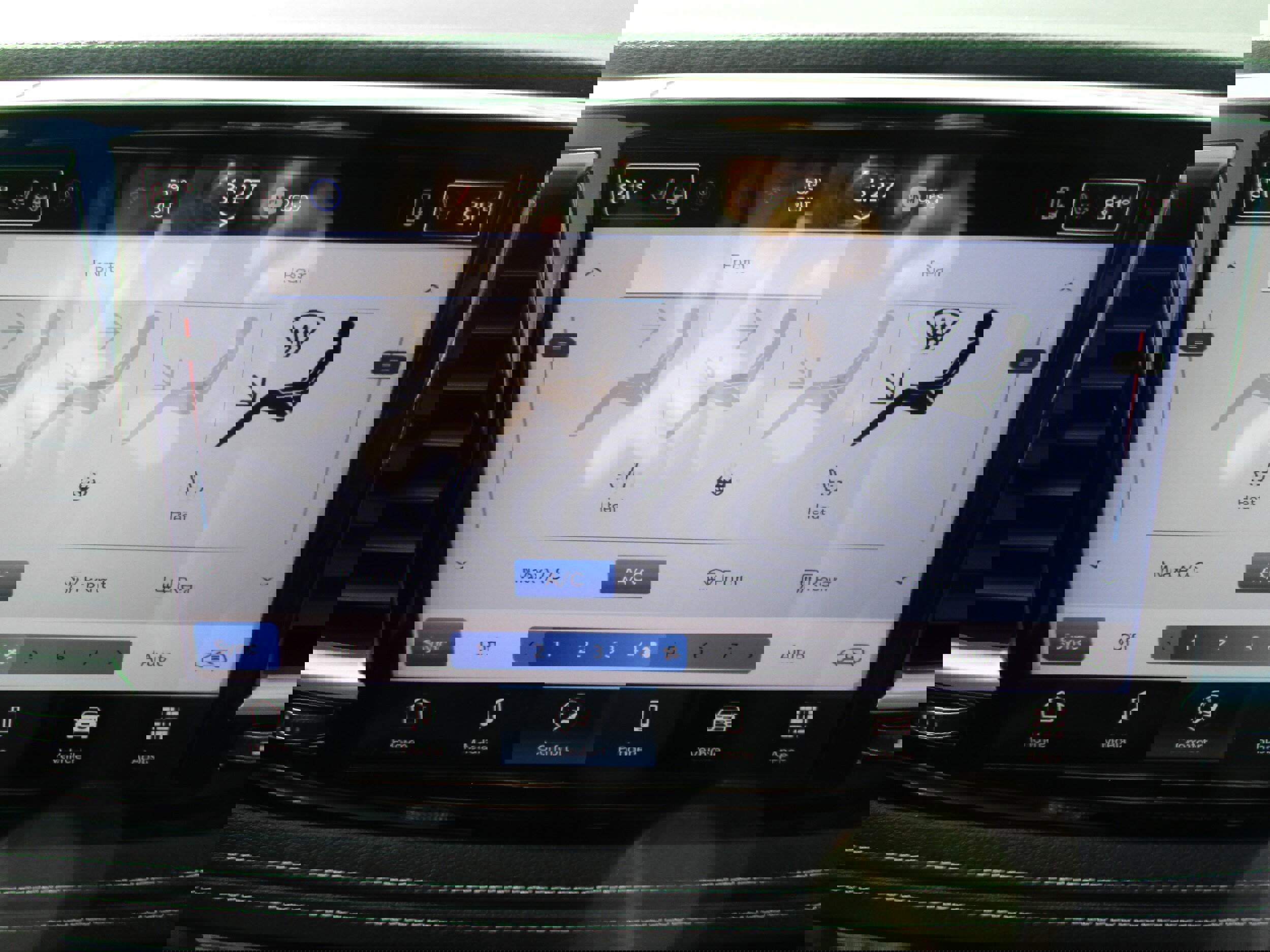 New 2026 Chrysler Pacifica Select image 20