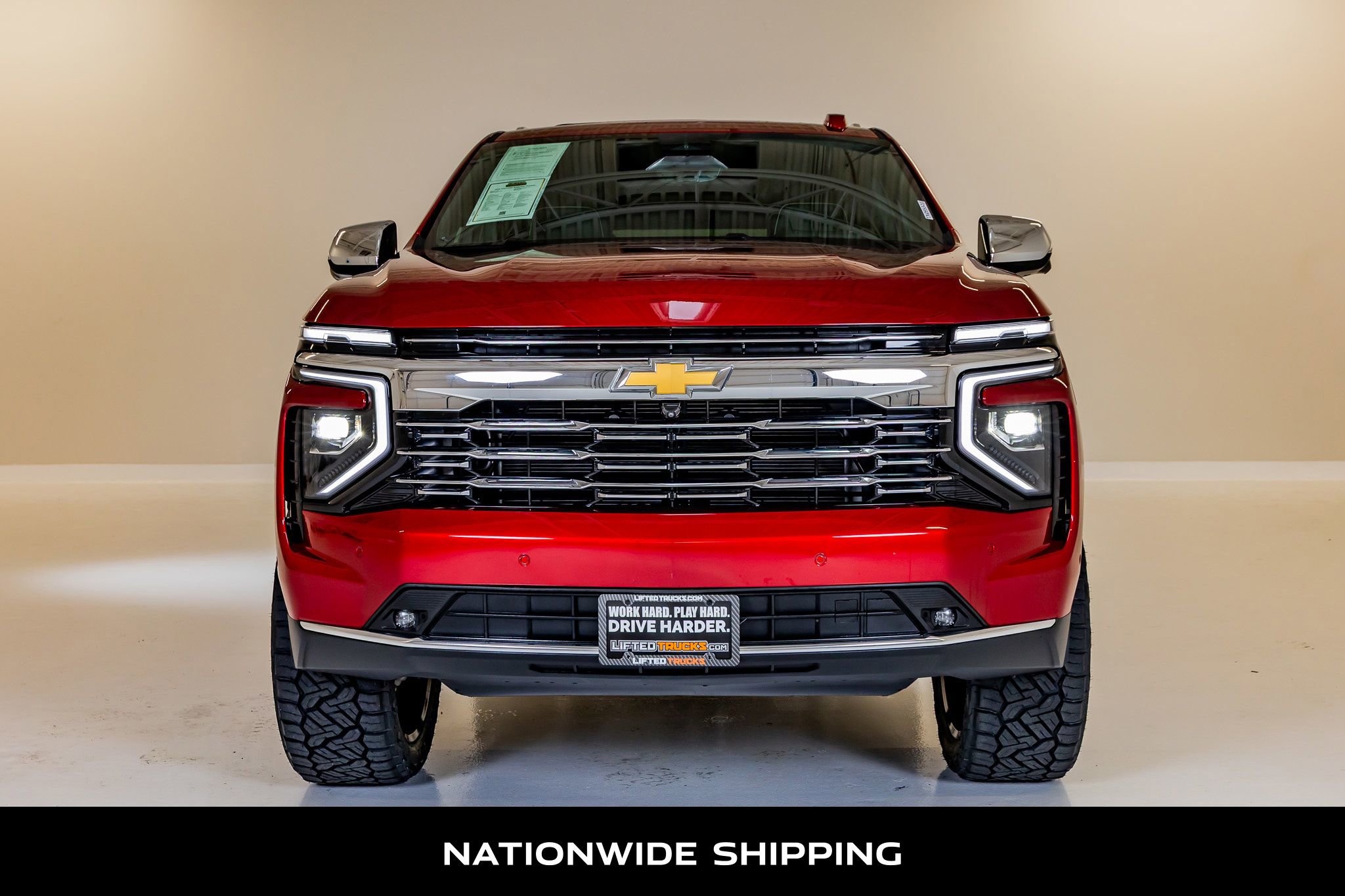 Used 2026 Chevrolet Suburban Premier AWD/4WD image 4