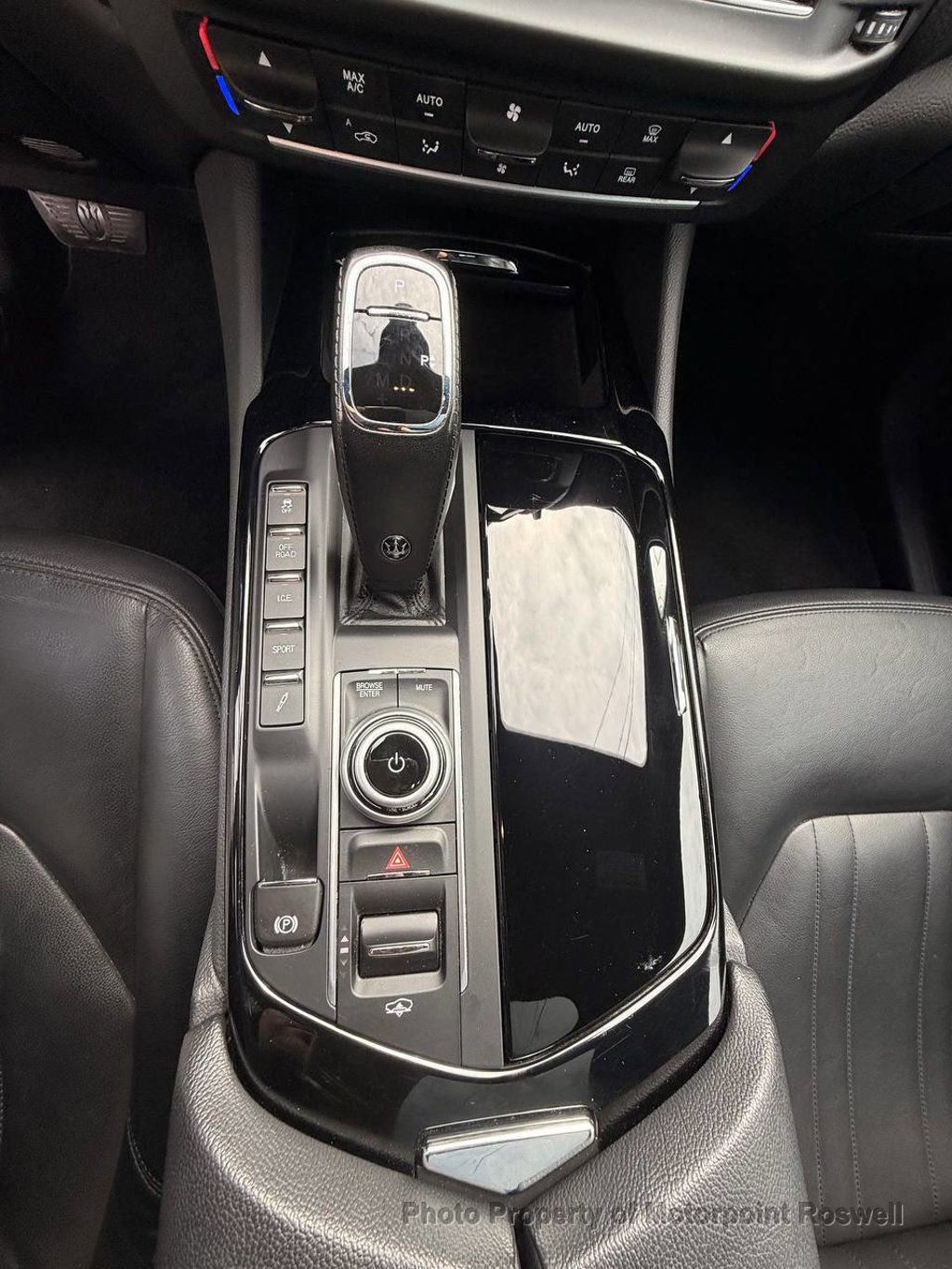 Used 2023 Maserati Levante Modena AWD/4WD image 8