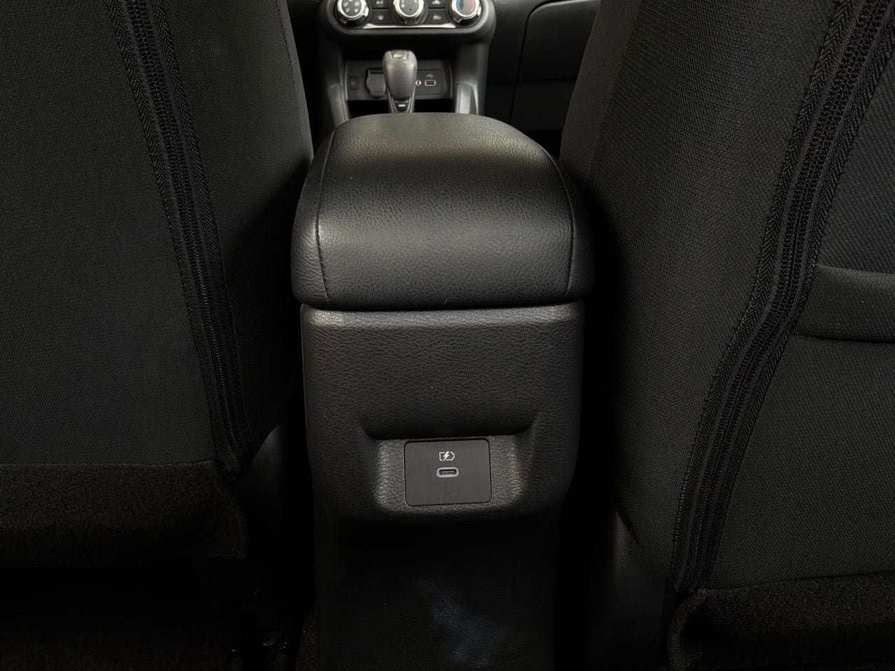 Used 2025 Nissan Versa SV FWD image 12