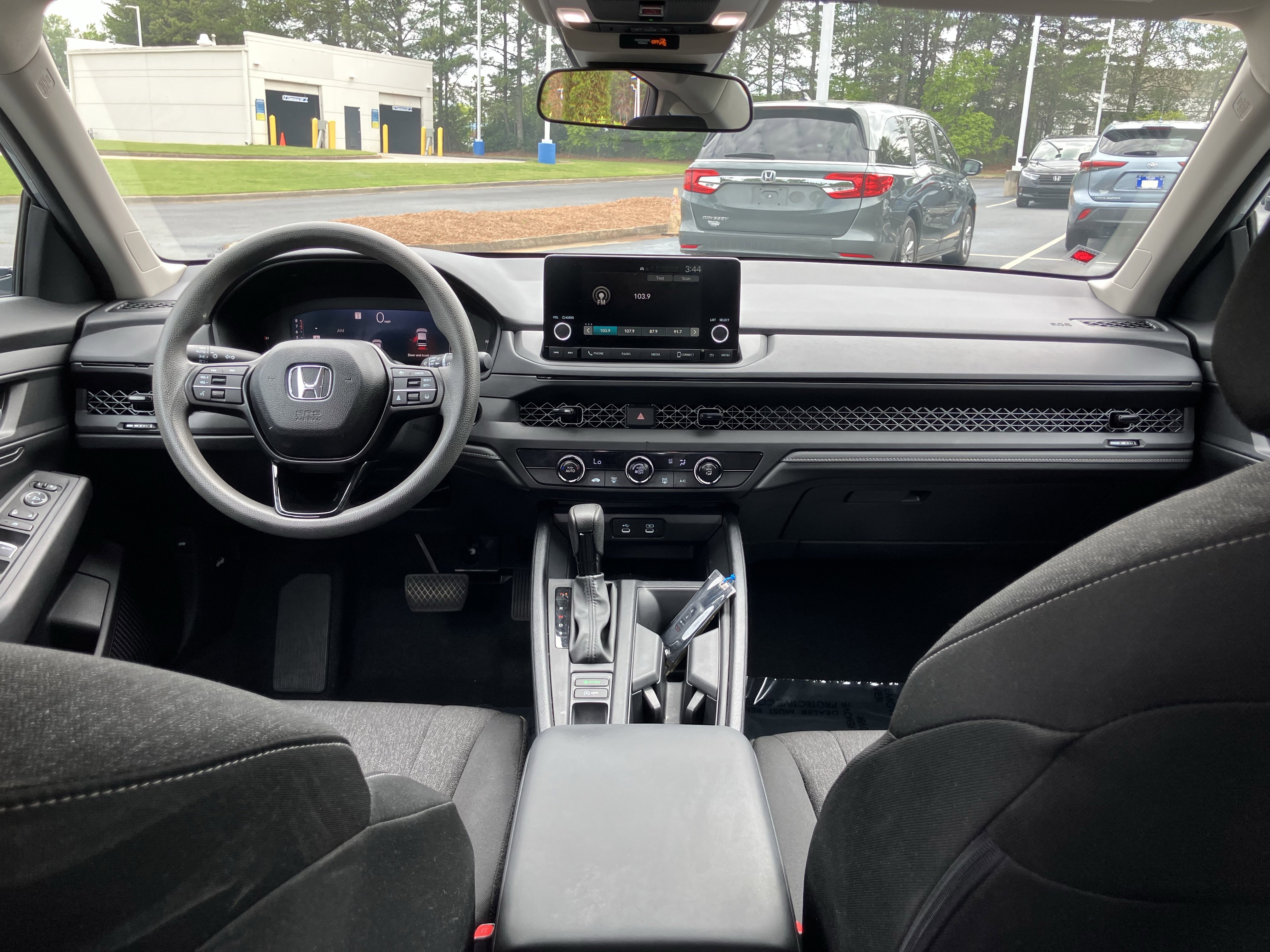 Used 2025 Honda Accord LX image 29