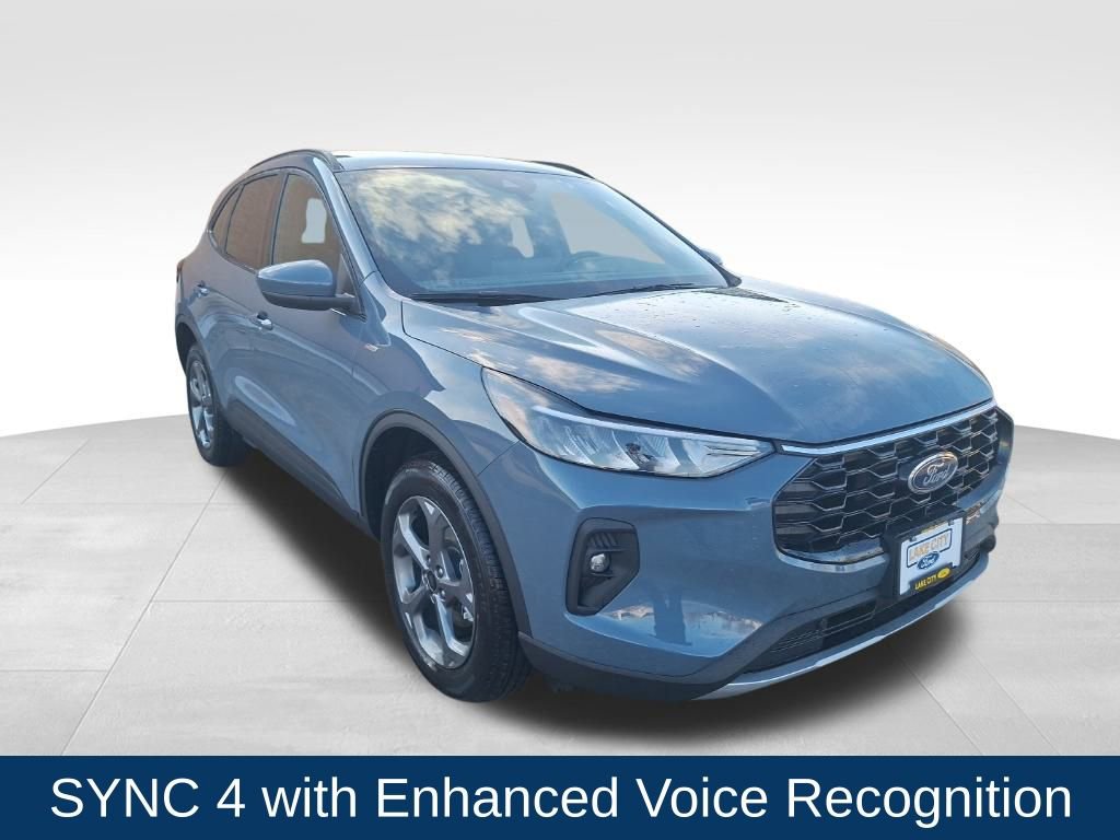 New 2026 Ford Escape ST-Line Select w/ Equipment Group 401A image 9