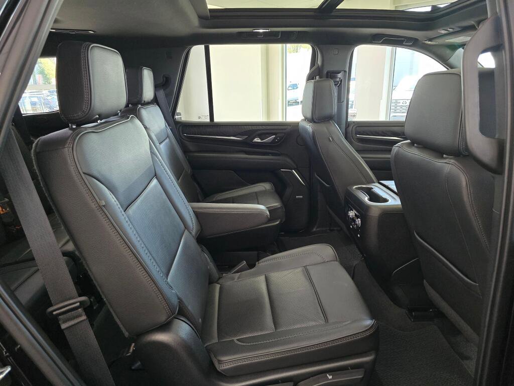 Used 2022 GMC Yukon Denali AWD/4WD image 44