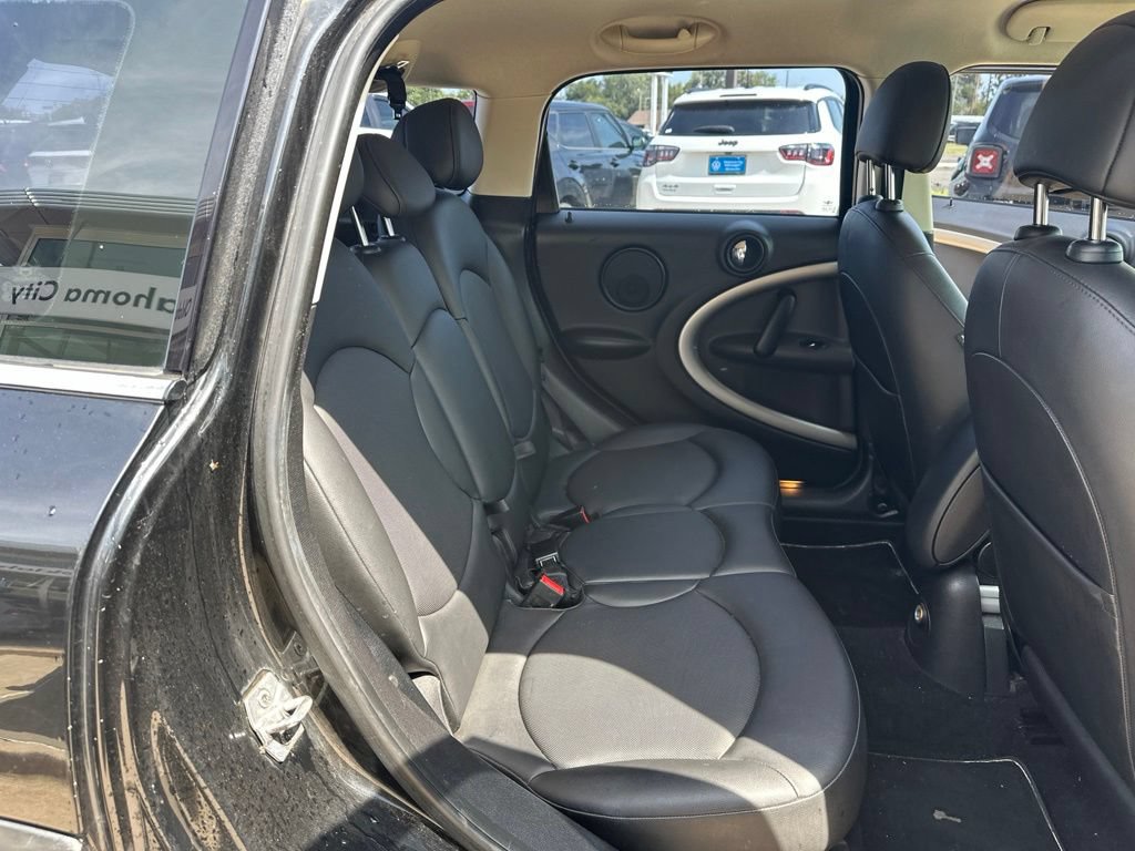 Used 2012 MINI Cooper Countryman FWD image 18