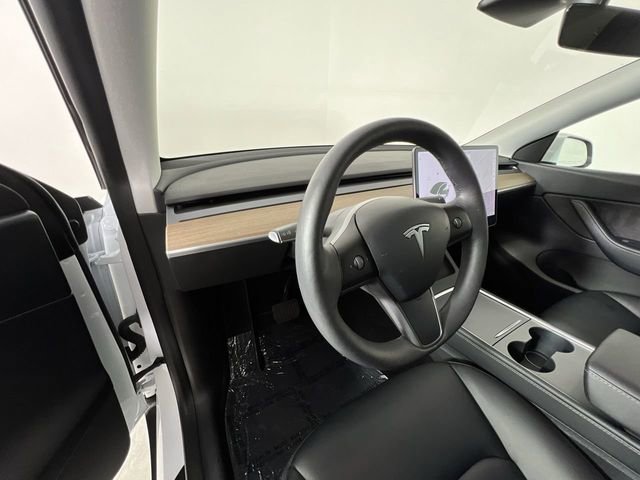 Used 2021 Tesla Model Y Long Range AWD/4WD image 10