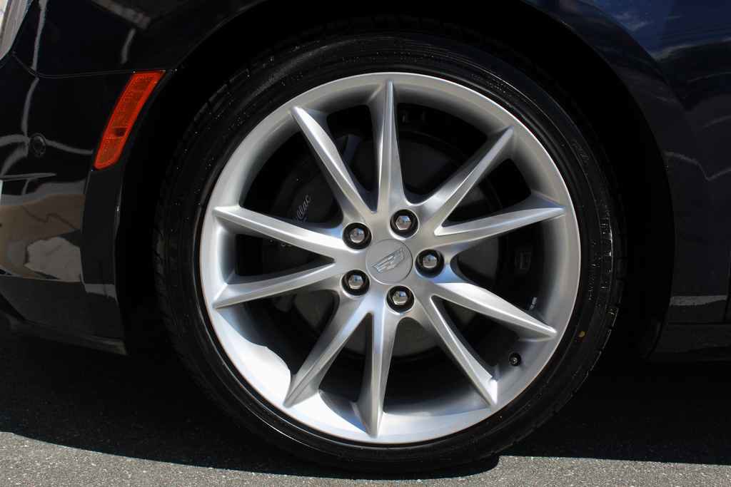 Used 2017 Cadillac XTS Premium Luxury image 32