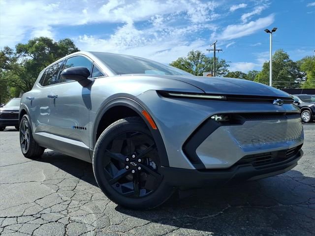 New 2026 Chevrolet Equinox EV LT w/ Comfort Package image 17