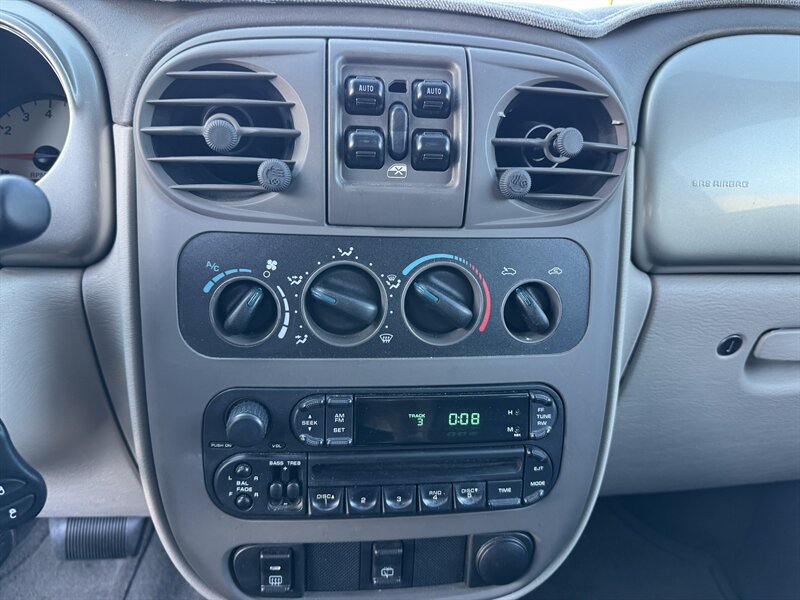 Used 2004 Chrysler PT Cruiser w/ PWR Convenience Group FWD image 18