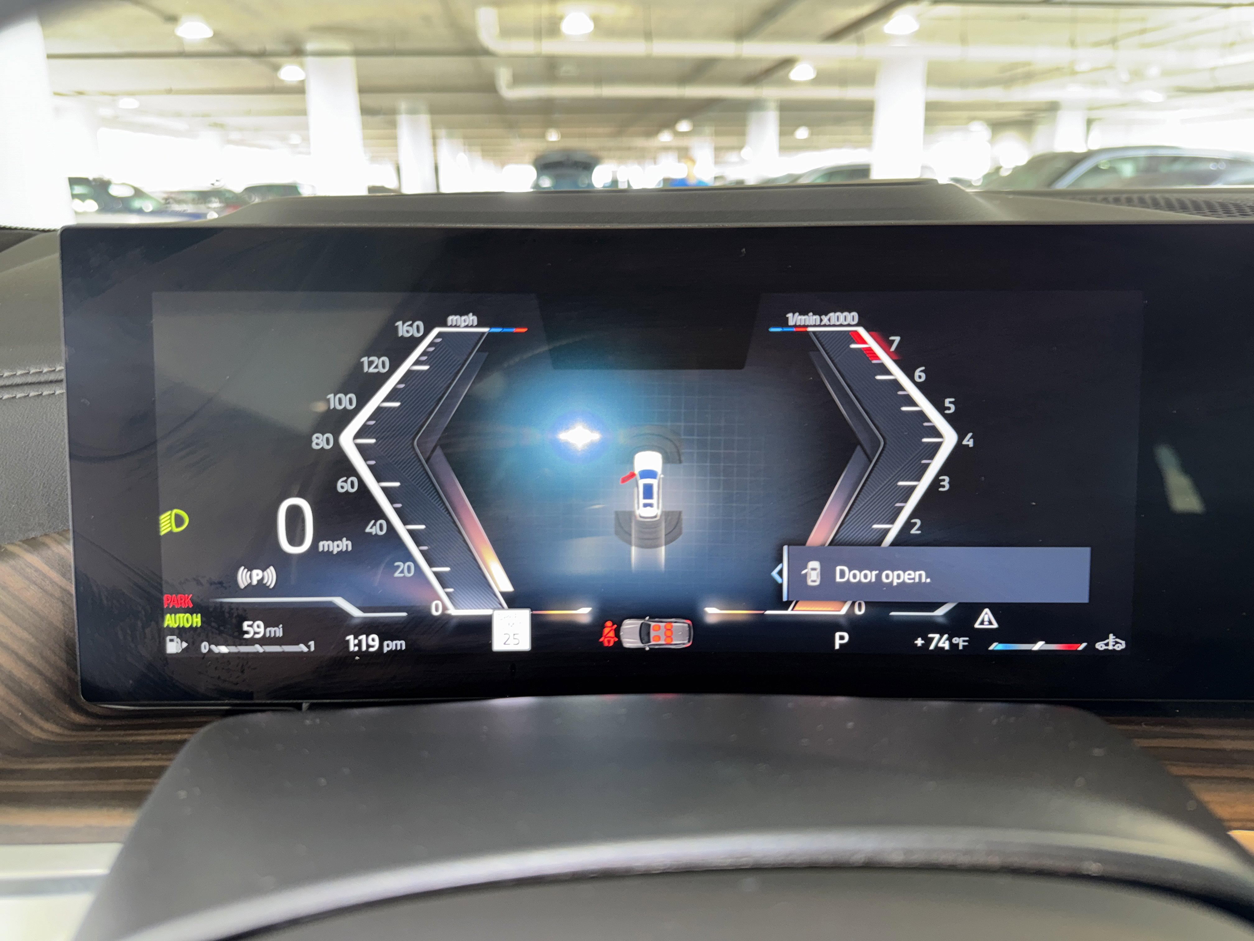 Certified 2025 BMW X7 xDrive40i w/ M Sport Package image 25