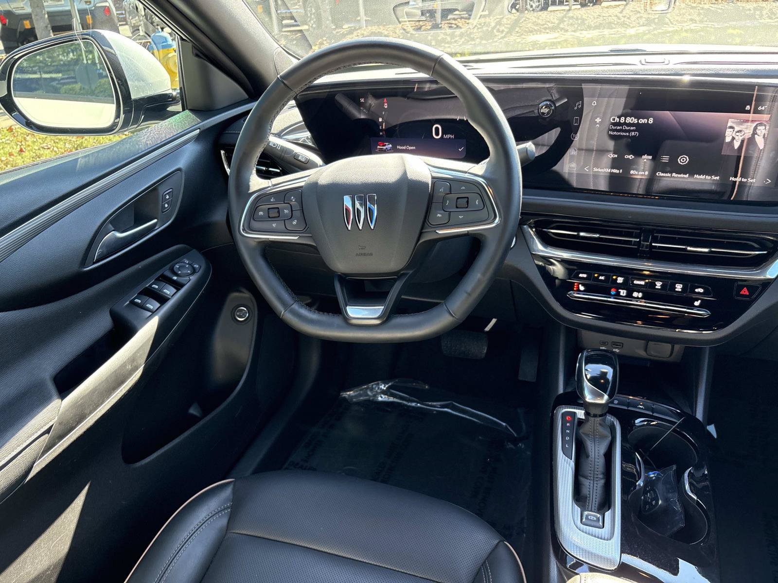 Used 2025 Buick Envista Avenir FWD image 27