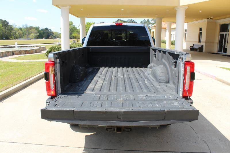 Used 2023 Ford F250 Lariat w/ Chrome Package image 20