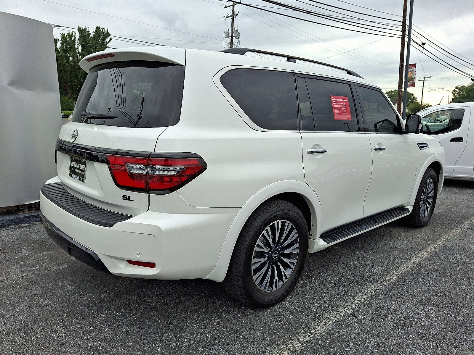 Certified 2023 Nissan Armada SL w/ Midnight Edition Package image 5