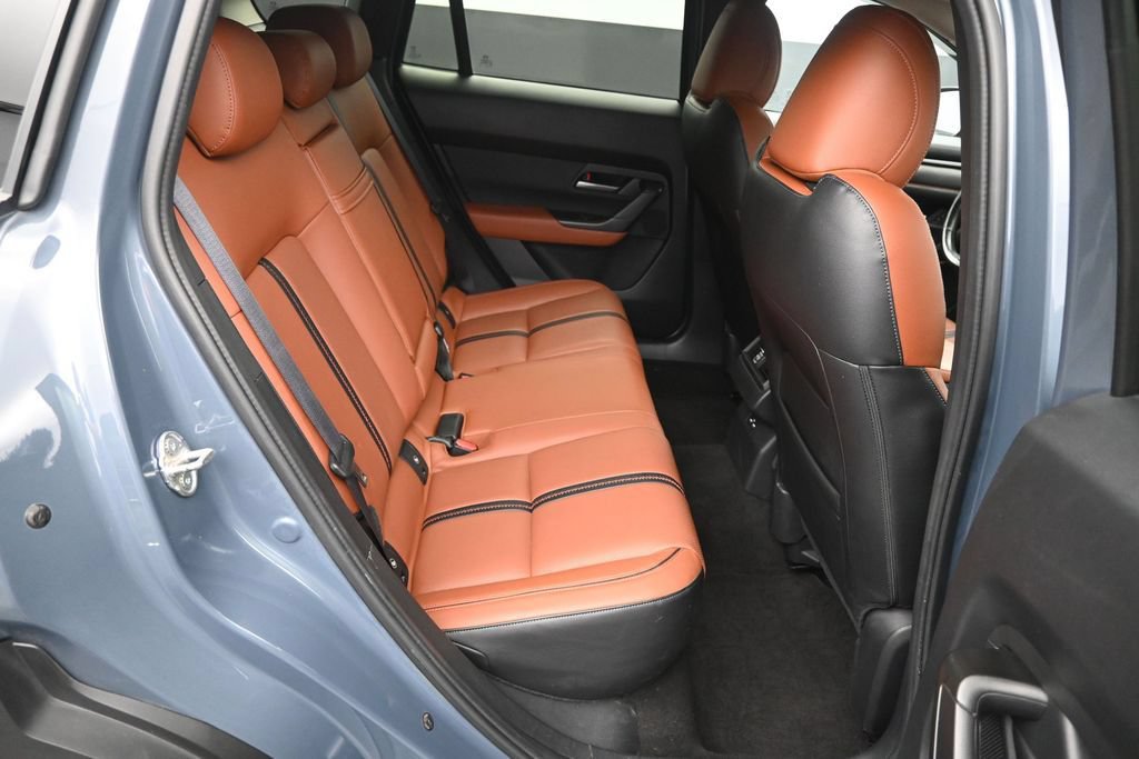 Used 2023 MAZDA CX-50 Meridian Edition AWD/4WD image 32