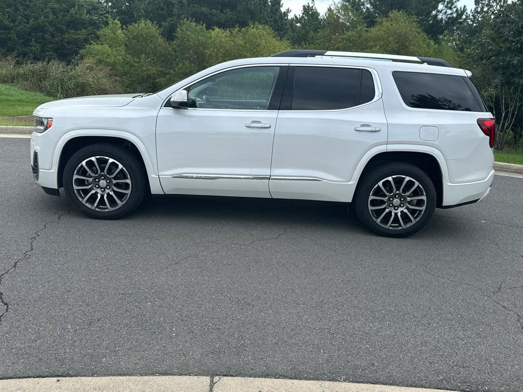 Used 2020 GMC Acadia Denali w/ Denali Ultimate Package AWD/4WD image 4
