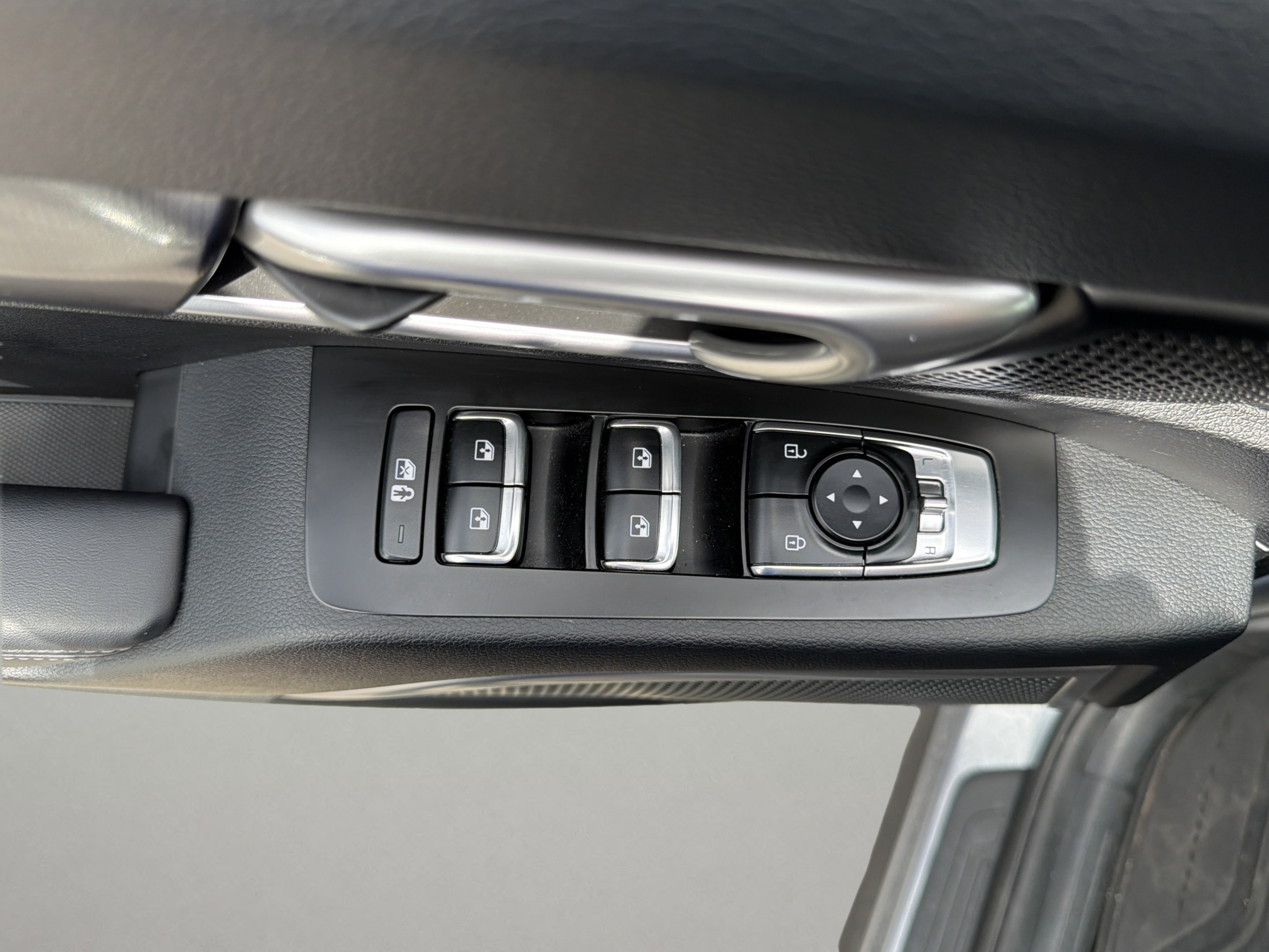 Certified 2024 Kia Telluride LX AWD/4WD image 20