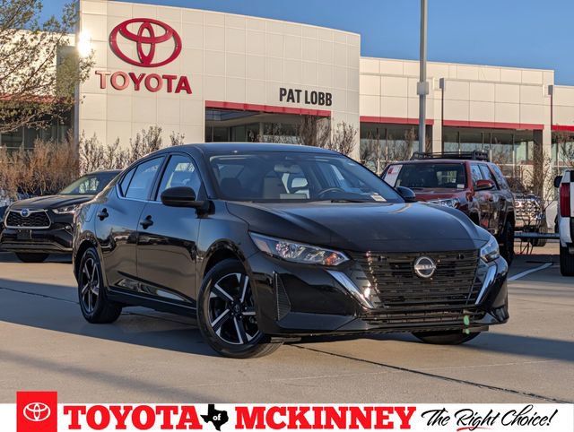 Used 2025 Nissan Sentra SV image 1
