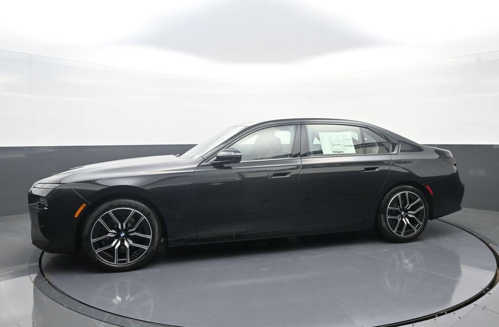 New 2026 BMW 740i xDrive image 4