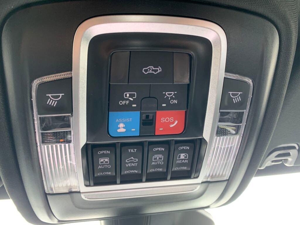 New 2026 RAM 1500 Limited w/ Body Color Bumper Group image 31